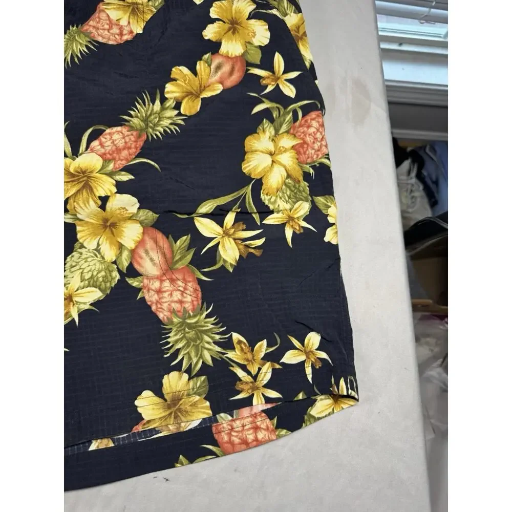 Tommy Bahama Pineapple Floral Swim Trunks Board Shorts Men’s XL Blue Hawaiian